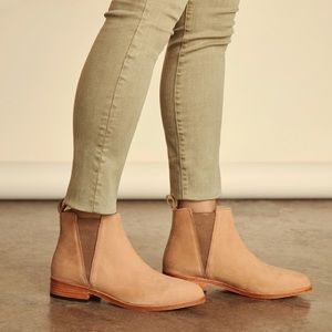 Nisolo Chelsea Boot